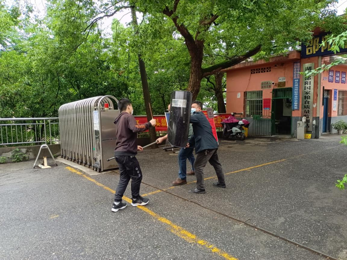 邵陽市華龍中學,邵陽中學教育,高中教育,師資雄厚,名優(yōu)教師